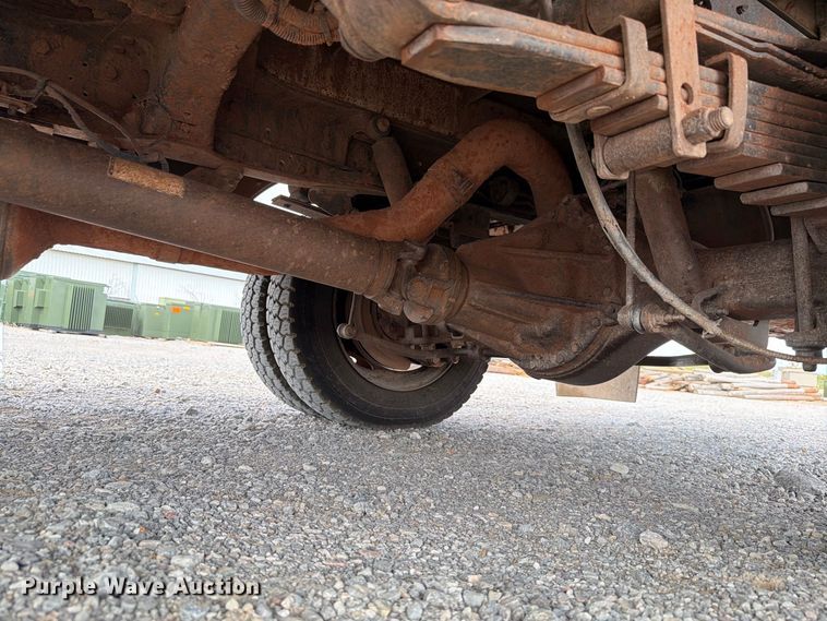 image for item EW7571 2019 RAM 5500 bucket truck