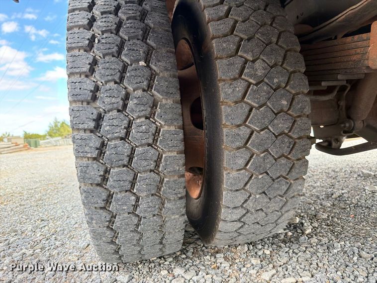 image for item EW7571 2019 RAM 5500 bucket truck