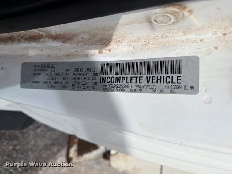 image for item EW7571 2019 RAM 5500 bucket truck