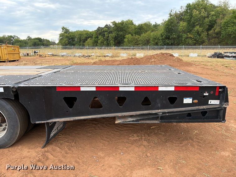 image for item EW8965 2023 Trail Eze Advantage plus drop deck hydraulic tail equipment trailer