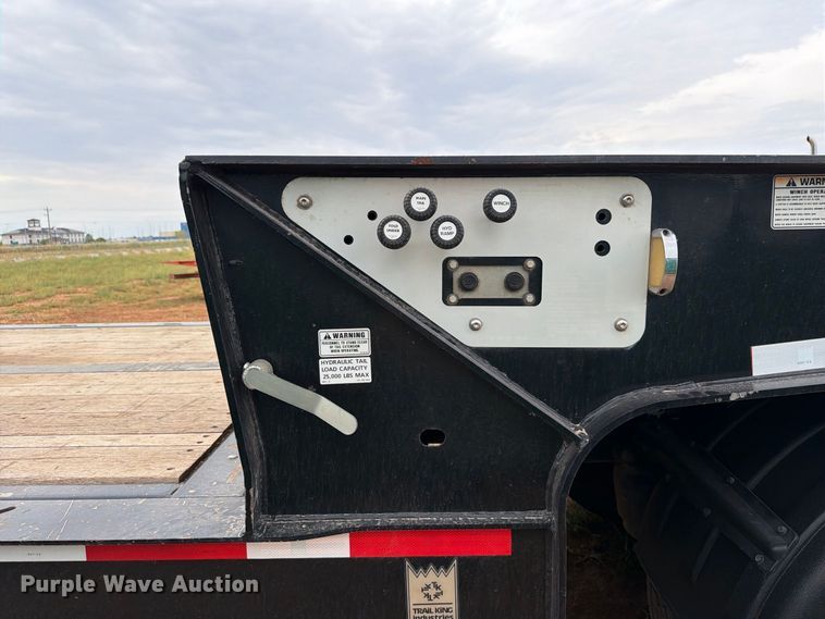 image for item EW8965 2023 Trail Eze Advantage plus drop deck hydraulic tail equipment trailer