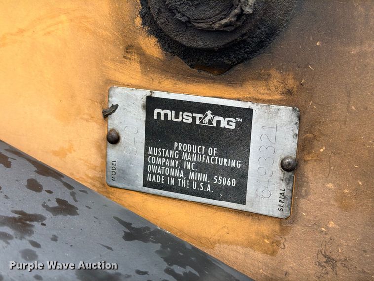 image for item EX1058 1988 Mustang 940 skid steer loader