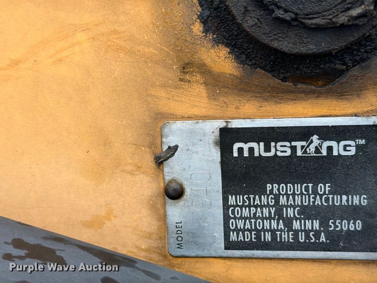 image for item EX1058 1988 Mustang 940 skid steer loader