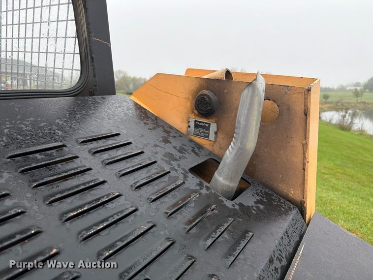 image for item EX1058 1988 Mustang 940 skid steer loader