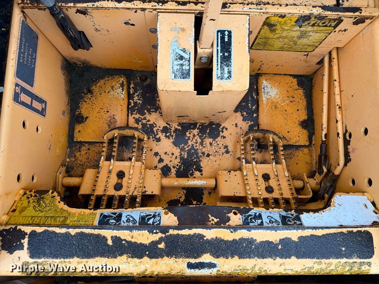 image for item EX1058 1988 Mustang 940 skid steer loader