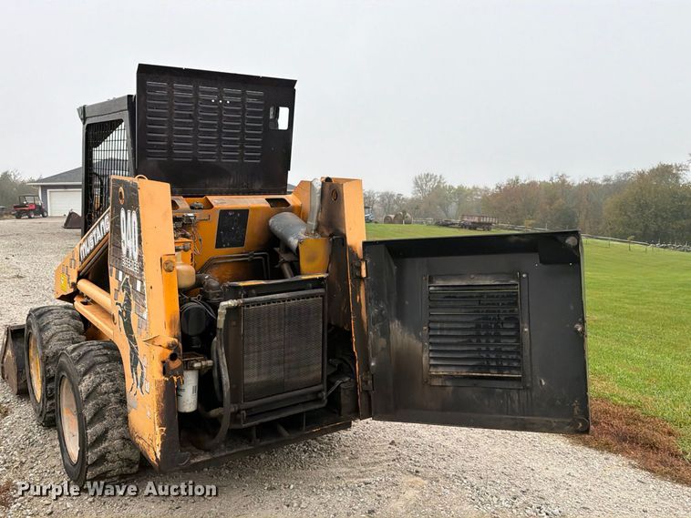 image for item EX1058 1988 Mustang 940 skid steer loader