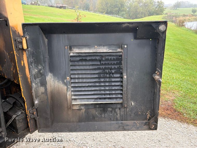 image for item EX1058 1988 Mustang 940 skid steer loader
