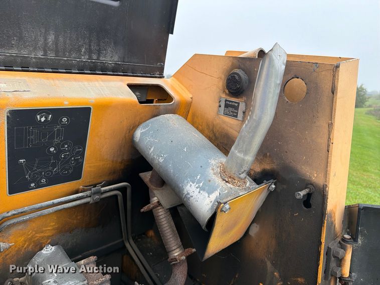 image for item EX1058 1988 Mustang 940 skid steer loader