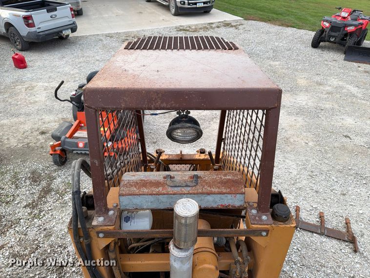 image for item EX1060 Case 1816C skid steer loader