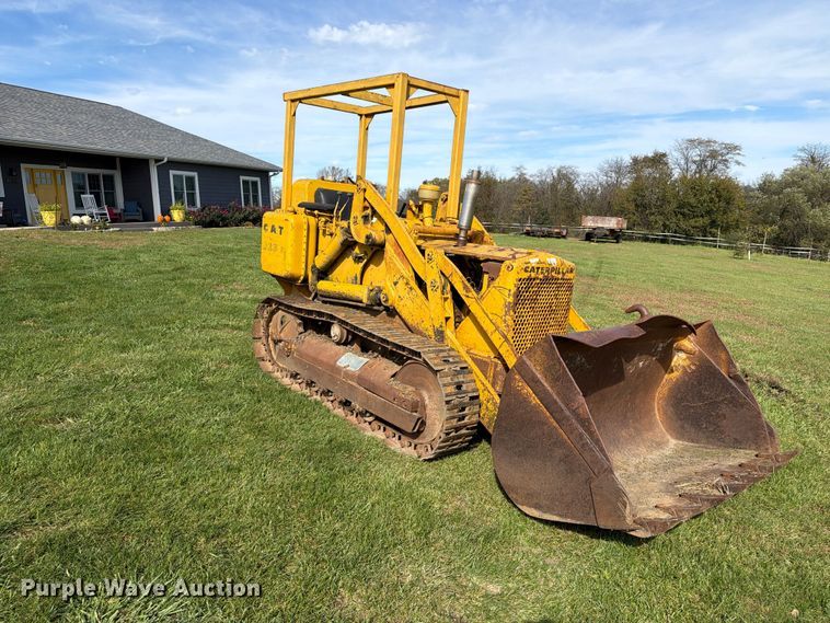 image for item EX1061 1964 Caterpillar 933F track loader