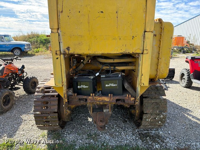 image for item EX1061 1964 Caterpillar 933F track loader