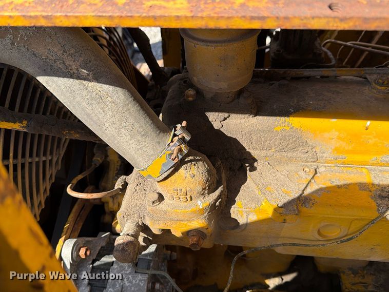 image for item EX1061 1964 Caterpillar 933F track loader