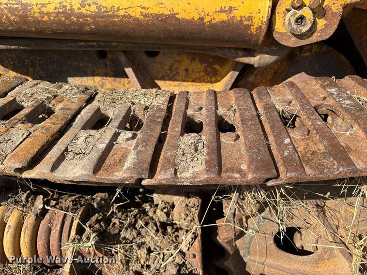 image for item EX1061 1964 Caterpillar 933F track loader