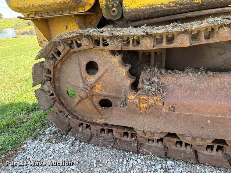 image for item EX1061 1964 Caterpillar 933F track loader