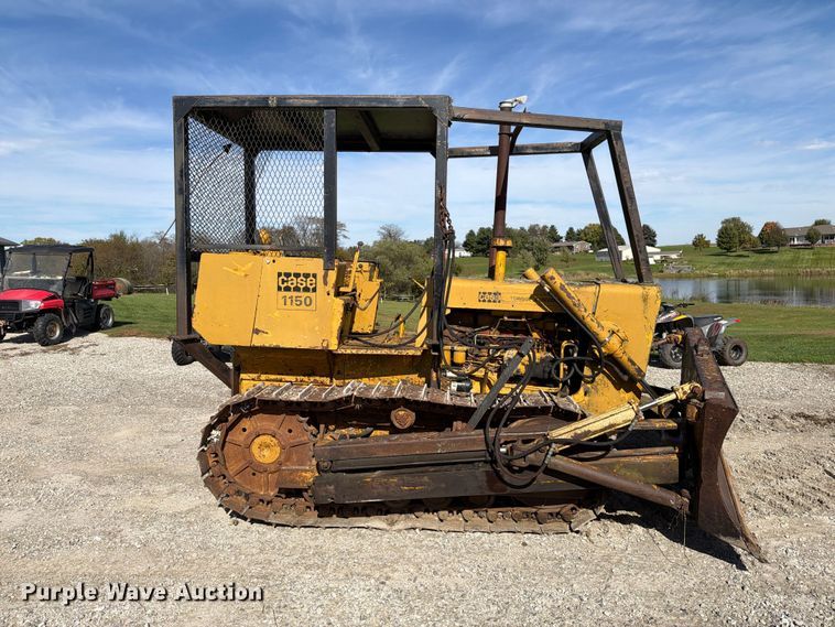 image for item EX1068 Case D1150 dozer