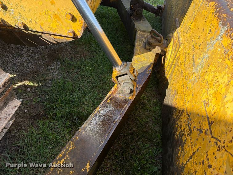 image for item EX1068 Case D1150 dozer