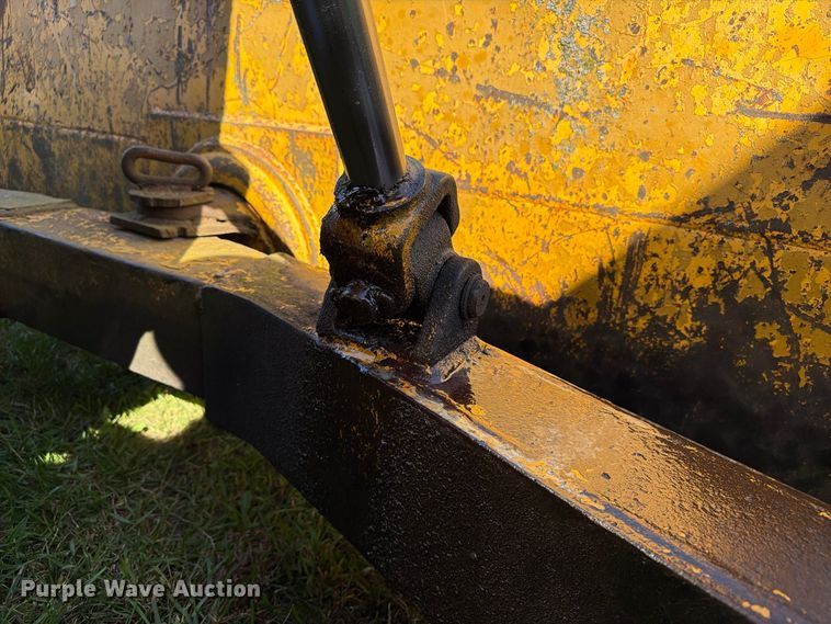 image for item EX1068 Case D1150 dozer