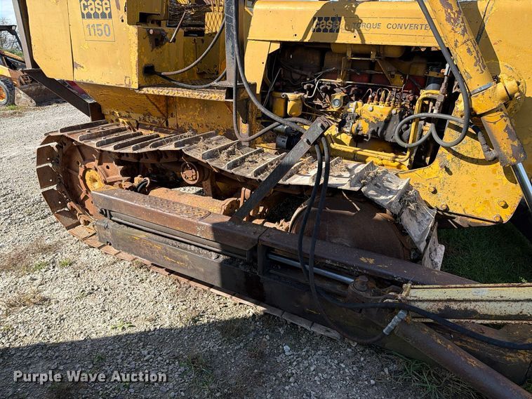 image for item EX1068 Case D1150 dozer
