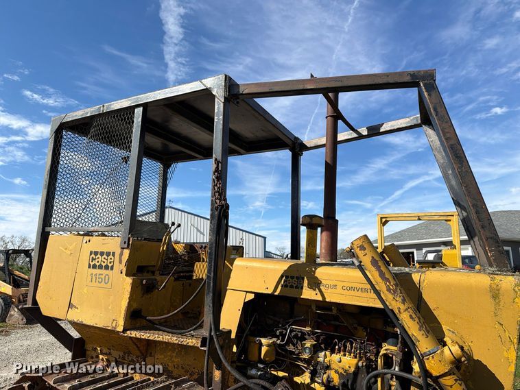 image for item EX1068 Case D1150 dozer