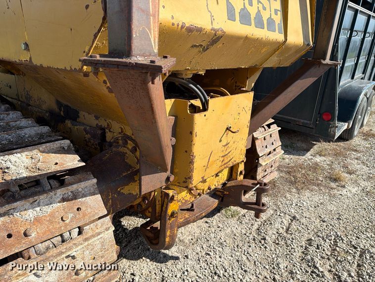 image for item EX1068 Case D1150 dozer
