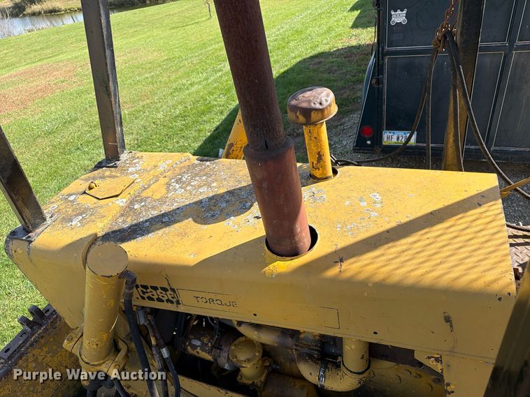 image for item EX1068 Case D1150 dozer