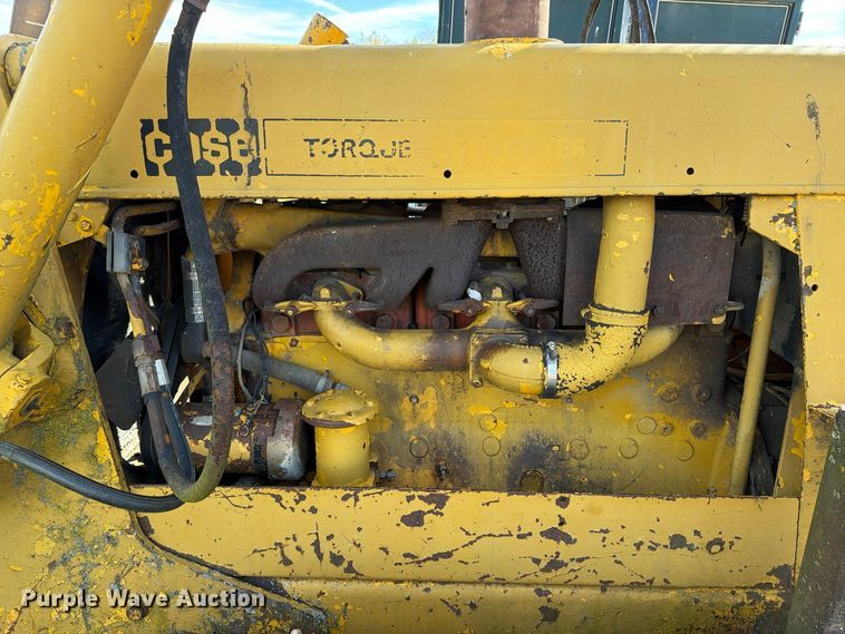 image for item EX1068 Case D1150 dozer