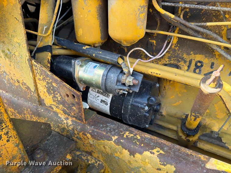 image for item EX1068 Case D1150 dozer