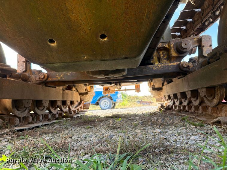image for item EX1068 Case D1150 dozer
