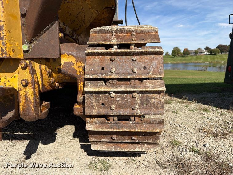 image for item EX1068 Case D1150 dozer