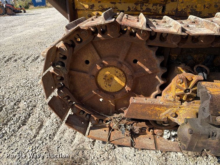 image for item EX1068 Case D1150 dozer