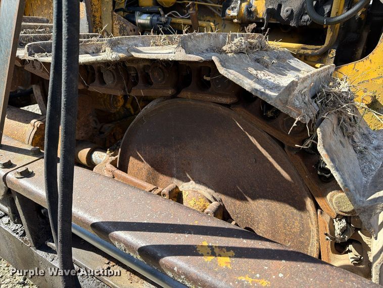 image for item EX1068 Case D1150 dozer