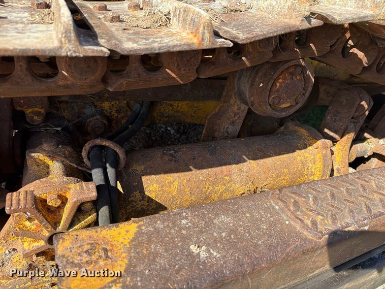 image for item EX1068 Case D1150 dozer