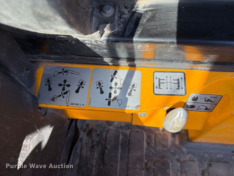 image for item EX1075 2019 JCB 1CXT HiFlow compact tracked backhoe