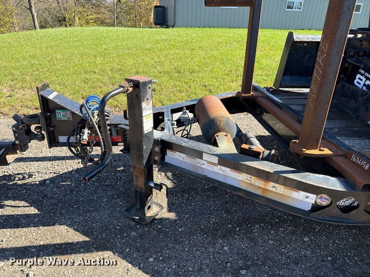 image for item EX1075 2019 JCB 1CXT HiFlow compact tracked backhoe