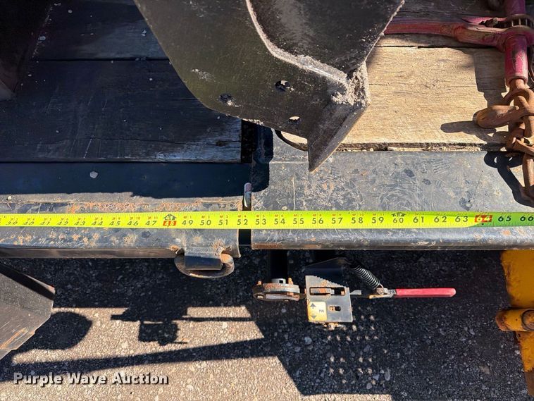 image for item EX1075 2019 JCB 1CXT HiFlow compact tracked backhoe