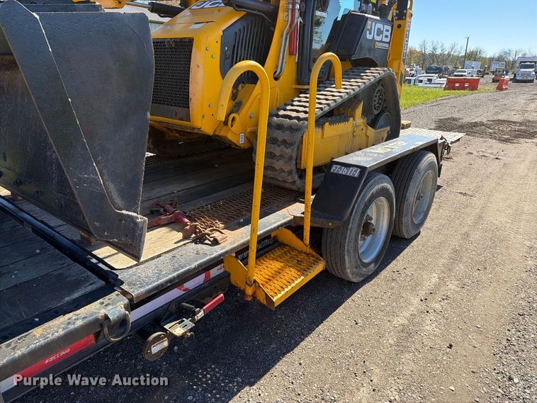 image for item EX1075 2019 JCB 1CXT HiFlow compact tracked backhoe