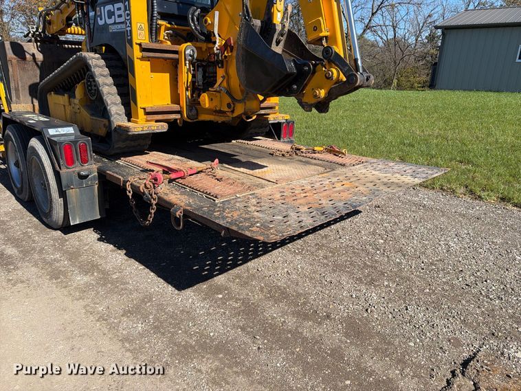 image for item EX1075 2019 JCB 1CXT HiFlow compact tracked backhoe