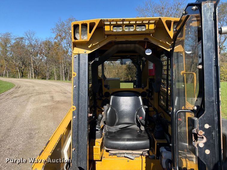 image for item EX1079 2018 Rayco C100 mulcher