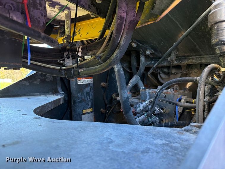 image for item EX1080 2016 Komatsu WA270 wheel loader