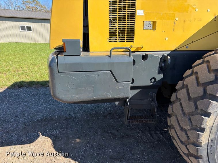 image for item EX1080 2016 Komatsu WA270 wheel loader