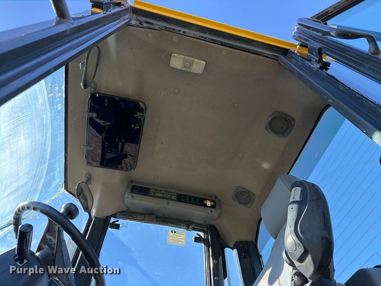 image for item EX1080 2016 Komatsu WA270 wheel loader