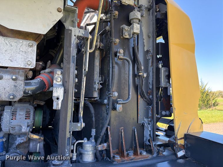 image for item EX1080 2016 Komatsu WA270 wheel loader
