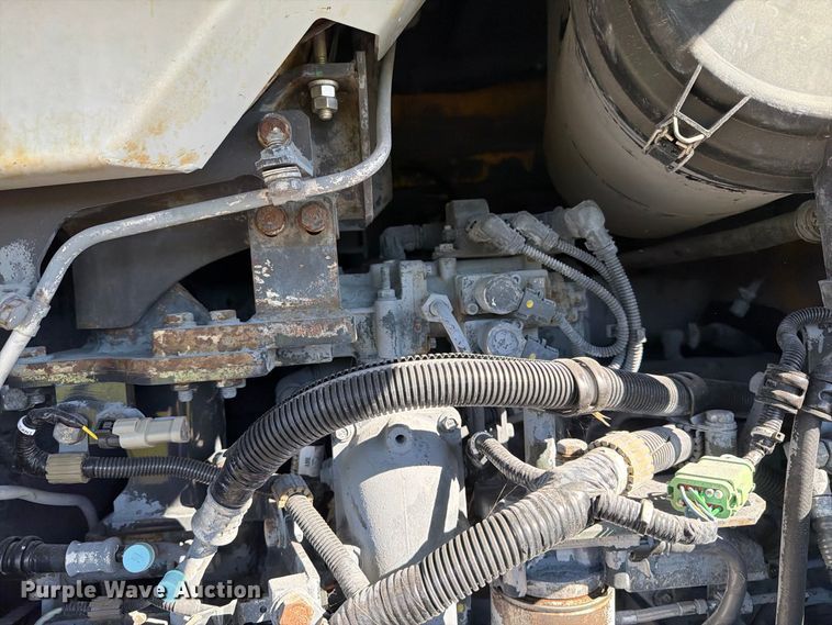 image for item EX1080 2016 Komatsu WA270 wheel loader