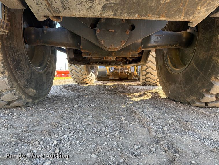 image for item EX1080 2016 Komatsu WA270 wheel loader