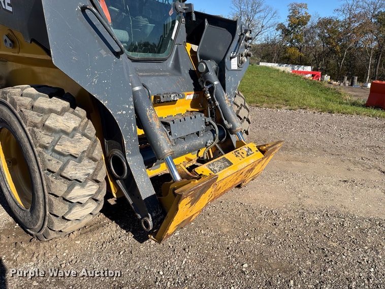 image for item EX1081 2023 John Deere 332G skid steer loader