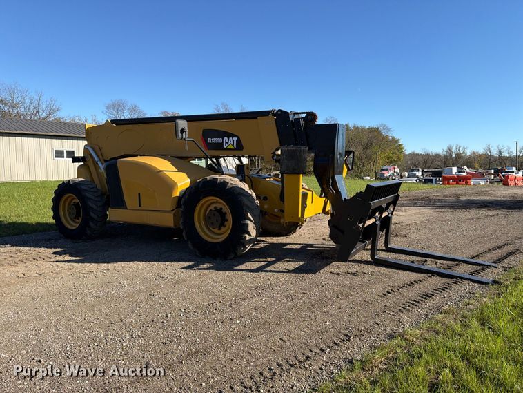 image for item EX1083 2017 Caterpillar TL1255D telehandler