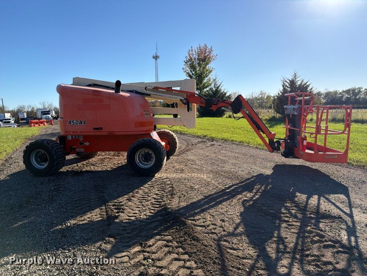 image for item EX1084 2018 JLG 450AJ boom lift