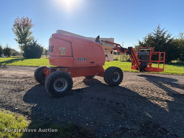 image for item EX1084 2018 JLG 450AJ boom lift
