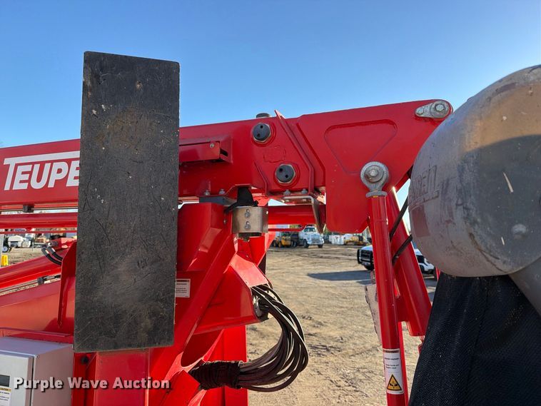 image for item EX1085 2016 Teupen TL54AJ boom lift