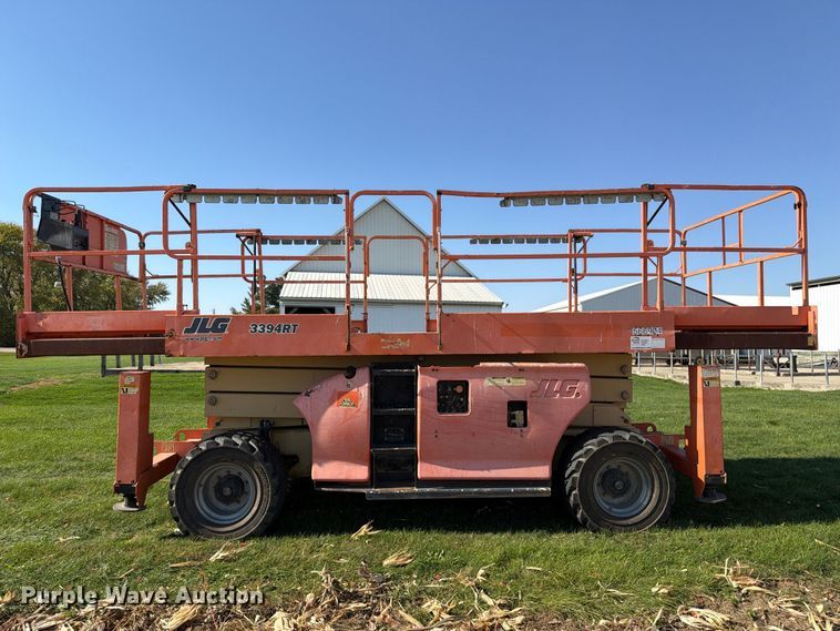 image for item EX1140 JLG 3394RT scissor lift